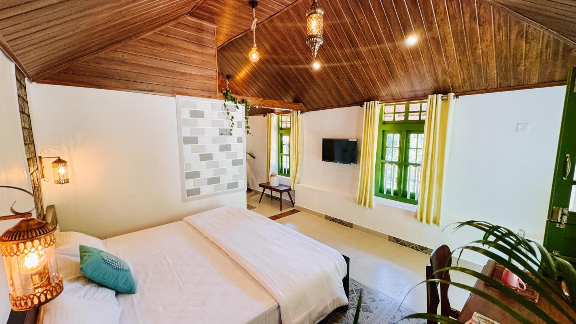 Calm Shack - 2 Bedroom-Boutique Farm Stay Мунар Екстериор снимка